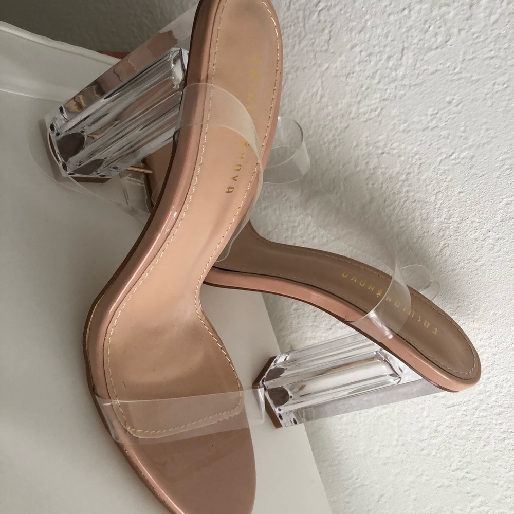Clear strap heels - Picture 3 of 6